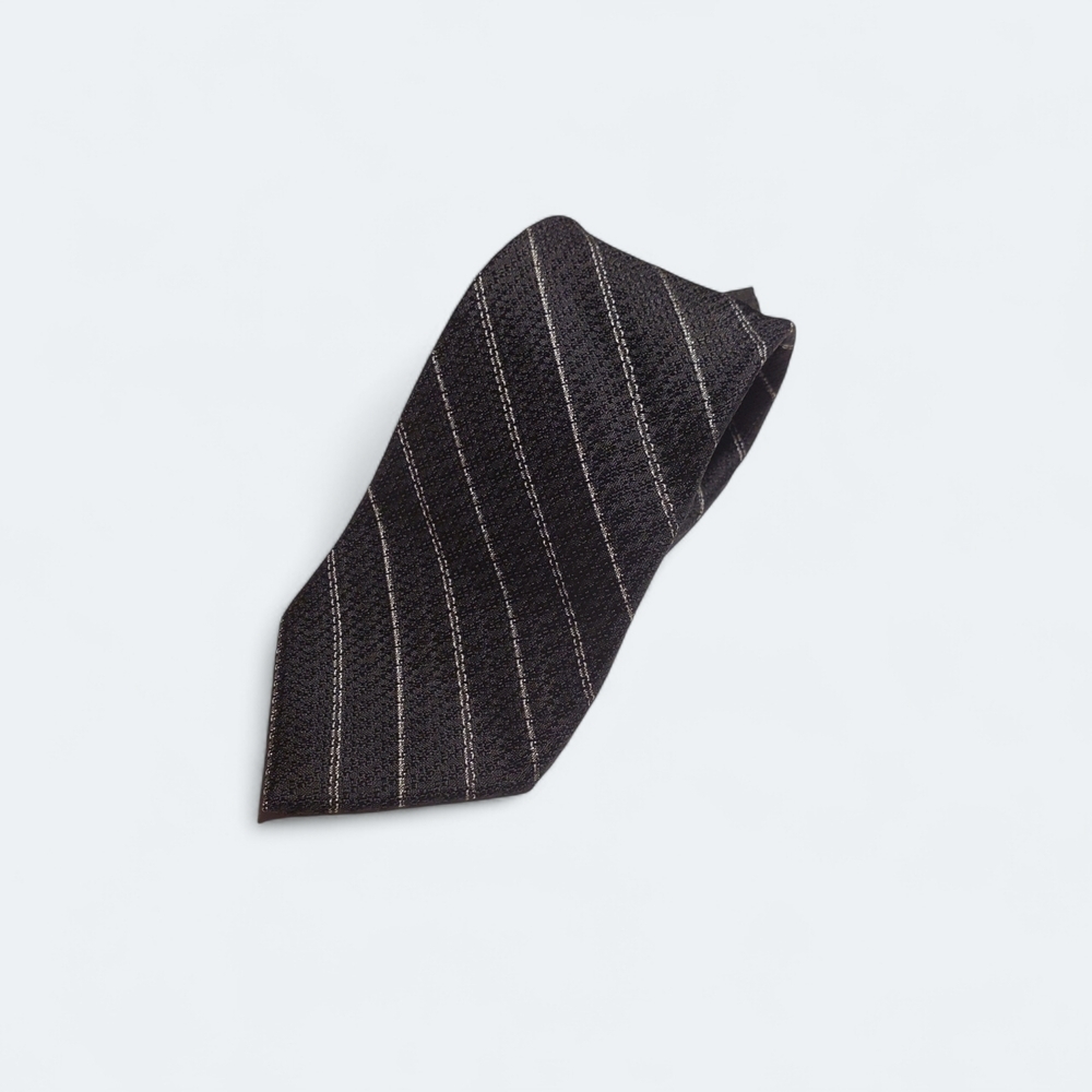 Holt Renfrew All Silk Black & Silver Striped Men's LuxeTie